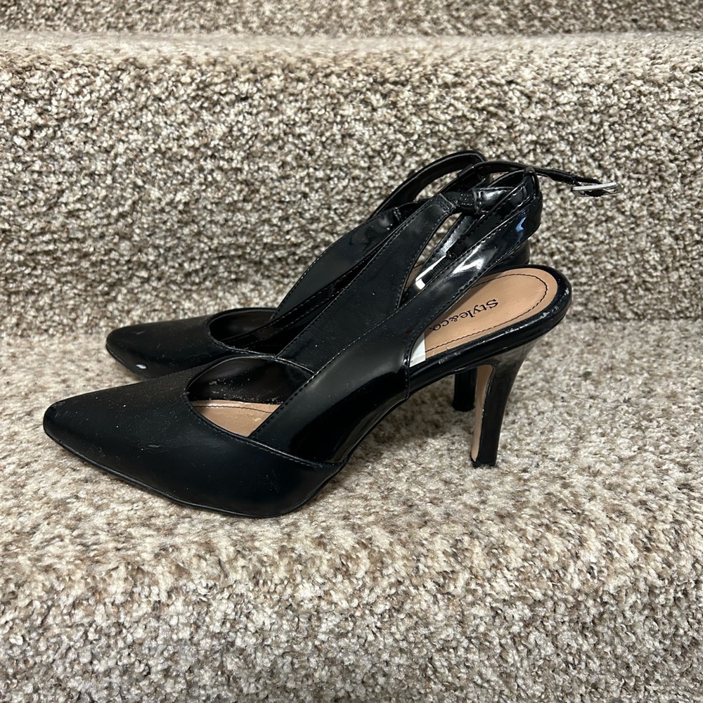 Women’s Black Strappy Pointed Sandal Heels
